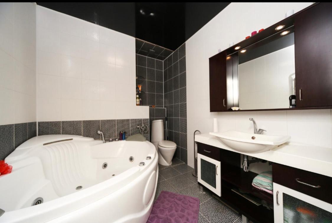 "Нова Аркадія", Вид Моря Та Міста Apartment Одеса Екстериор снимка
